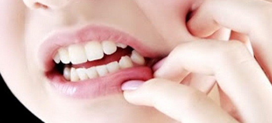 Зубной флюс: симптомы и виды